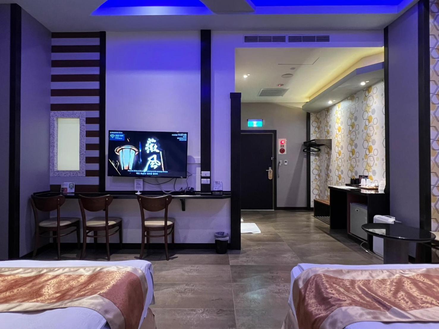 Wei Feng Exquisite Motel Pintung Branch Pingtung Exterior foto